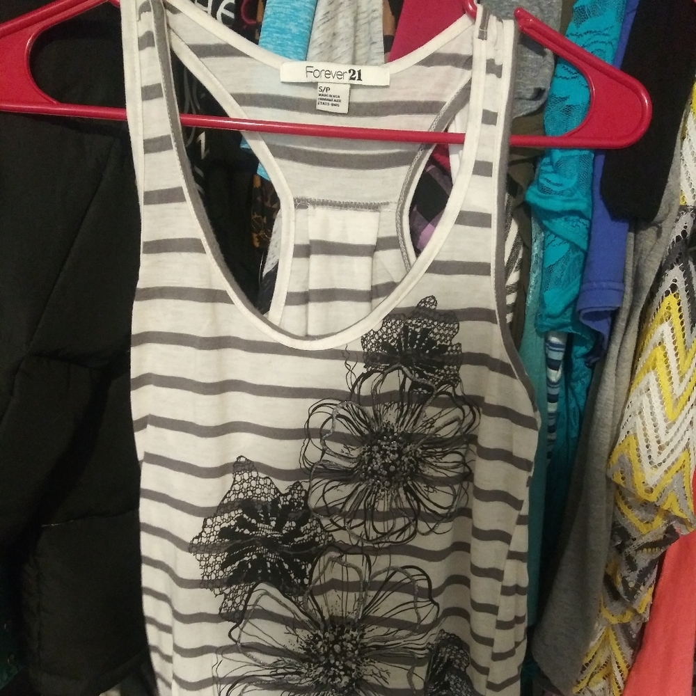 Forever 21 tank top